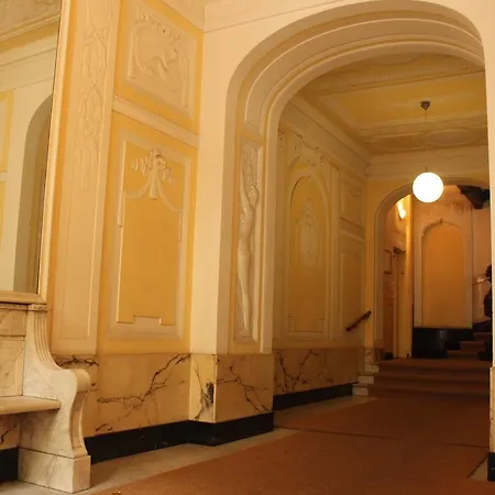 דירה Apartments-maison Am Olivaer Platz ברלין